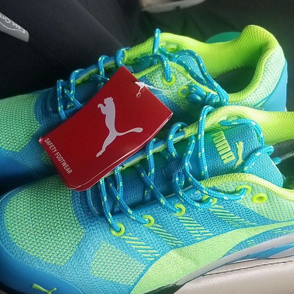 Steel toe Puma